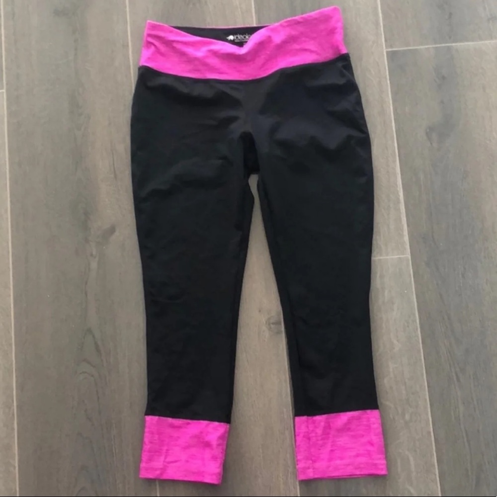 NWT Capris